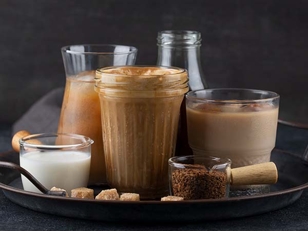 Mojgar Pro 3L Slush Machine can create creamy iced coffee, frozen lattes, and specialty drinks. Ideal for cafés, home kitchens, and coffee lovers looking to enjoy smooth, chilled beverages with rich flavors. Perfect for any occasion.